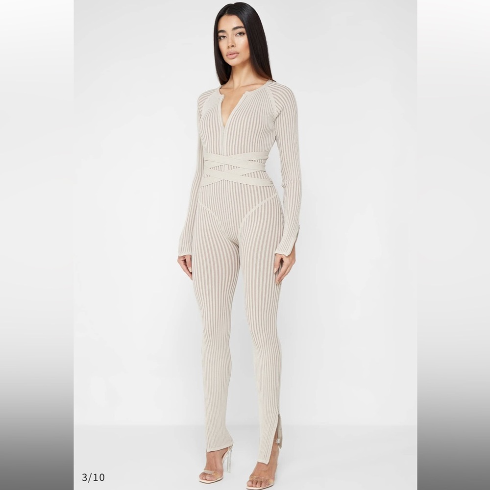 NEW KNITTED TWO TONE JUMPSUIT WITH BELT BEIGE TAUPE TAN CREAM MANIERE DE VOIR